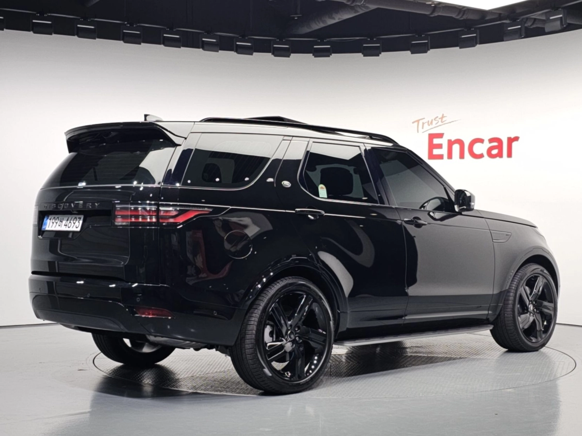 LAND ROVER DISCOVERY 5