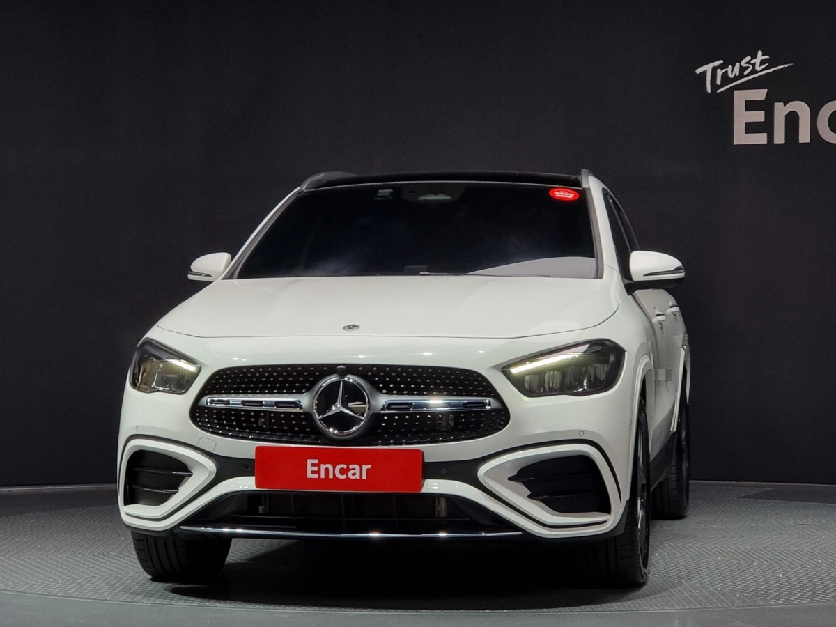 MERCEDES BENZ GLA-CLASS H247