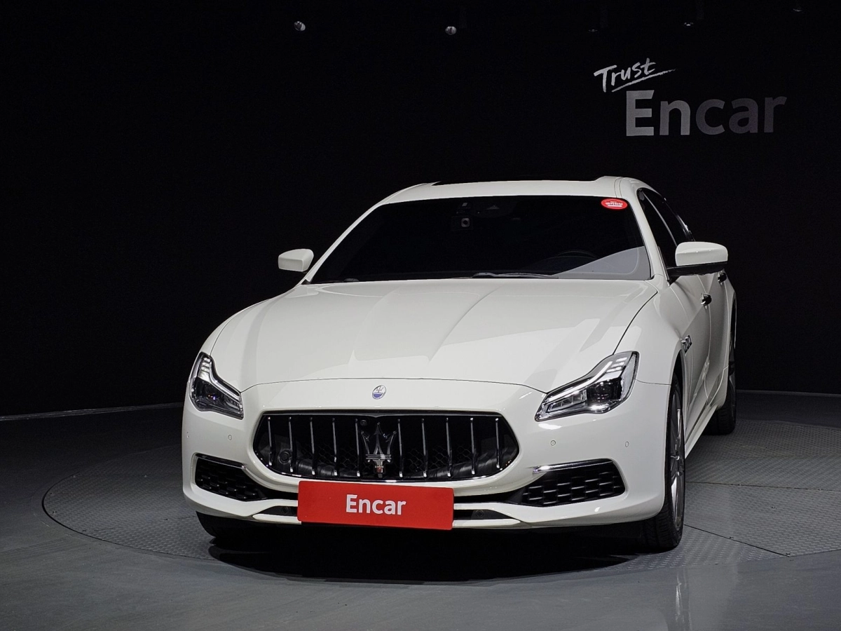 MASERATI QUATTROPORTE