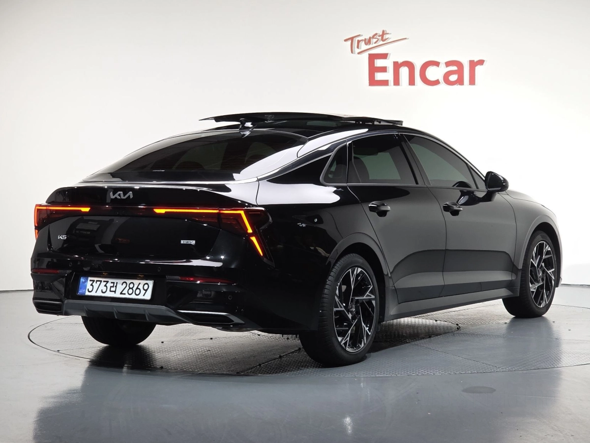 KIA K5 HYBRID  2025