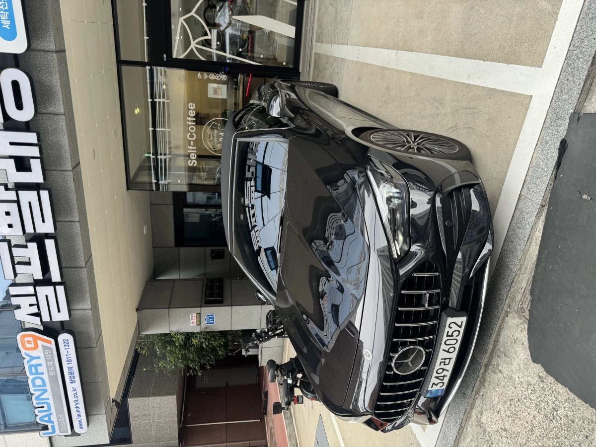 MERCEDES BENZ CLE-CLASS C236  2025