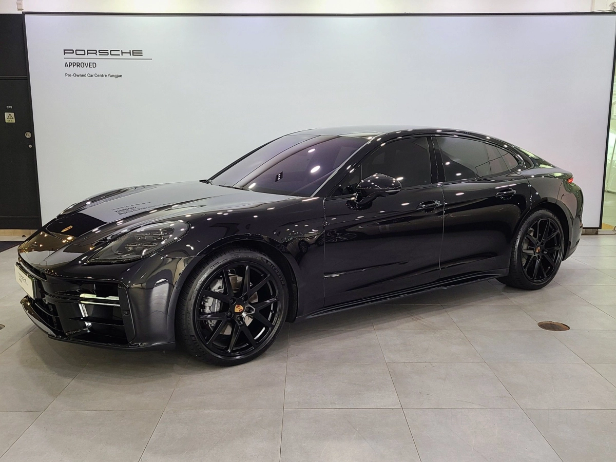 PORSCHE PANAMERA 972
