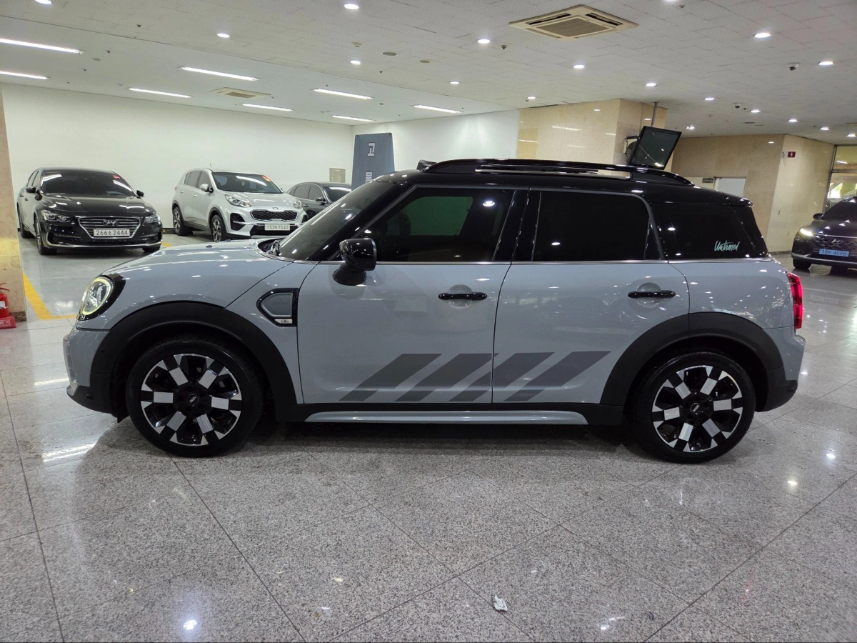 MINI COUNTRYMAN COOPER