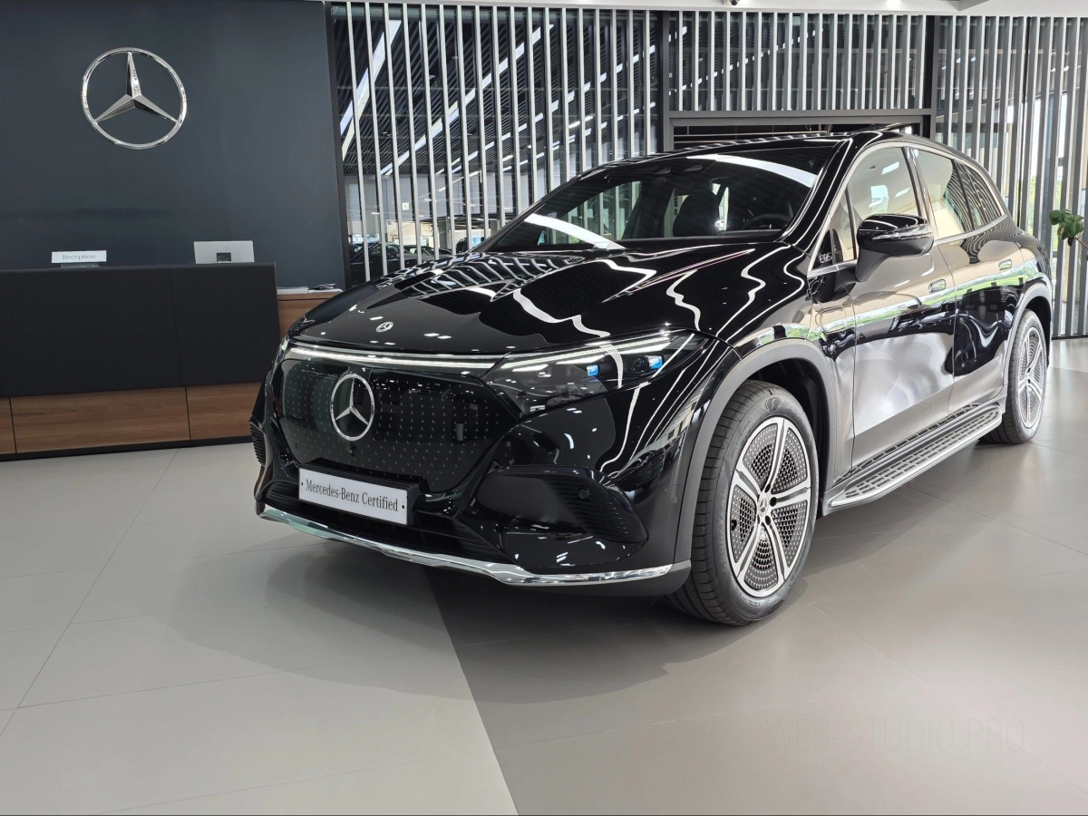 MERCEDES BENZ EQS SUV X296