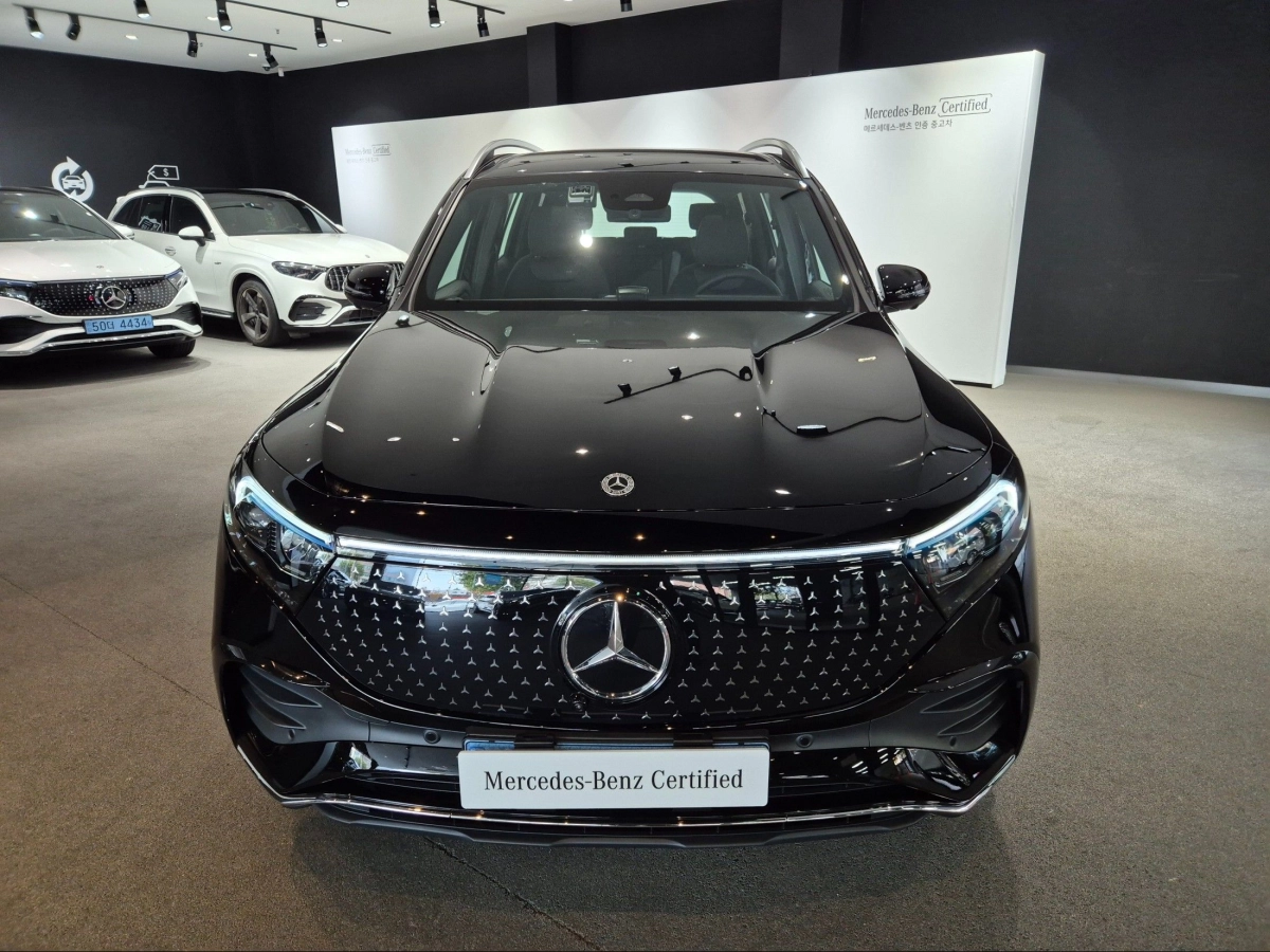 MERCEDES BENZ EQB X243