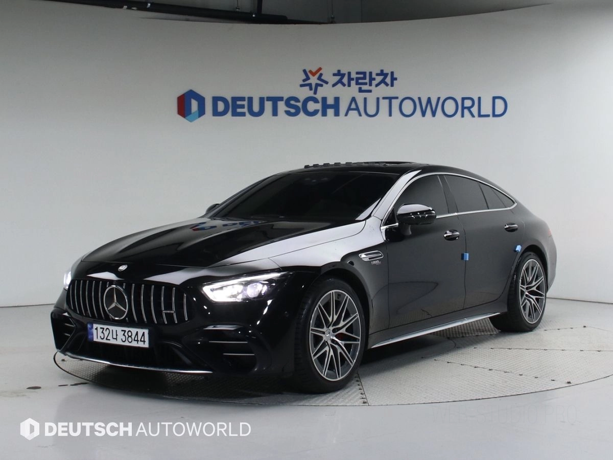 MERCEDES BENZ AMG GT