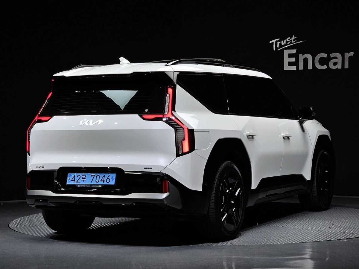 KIA EV9