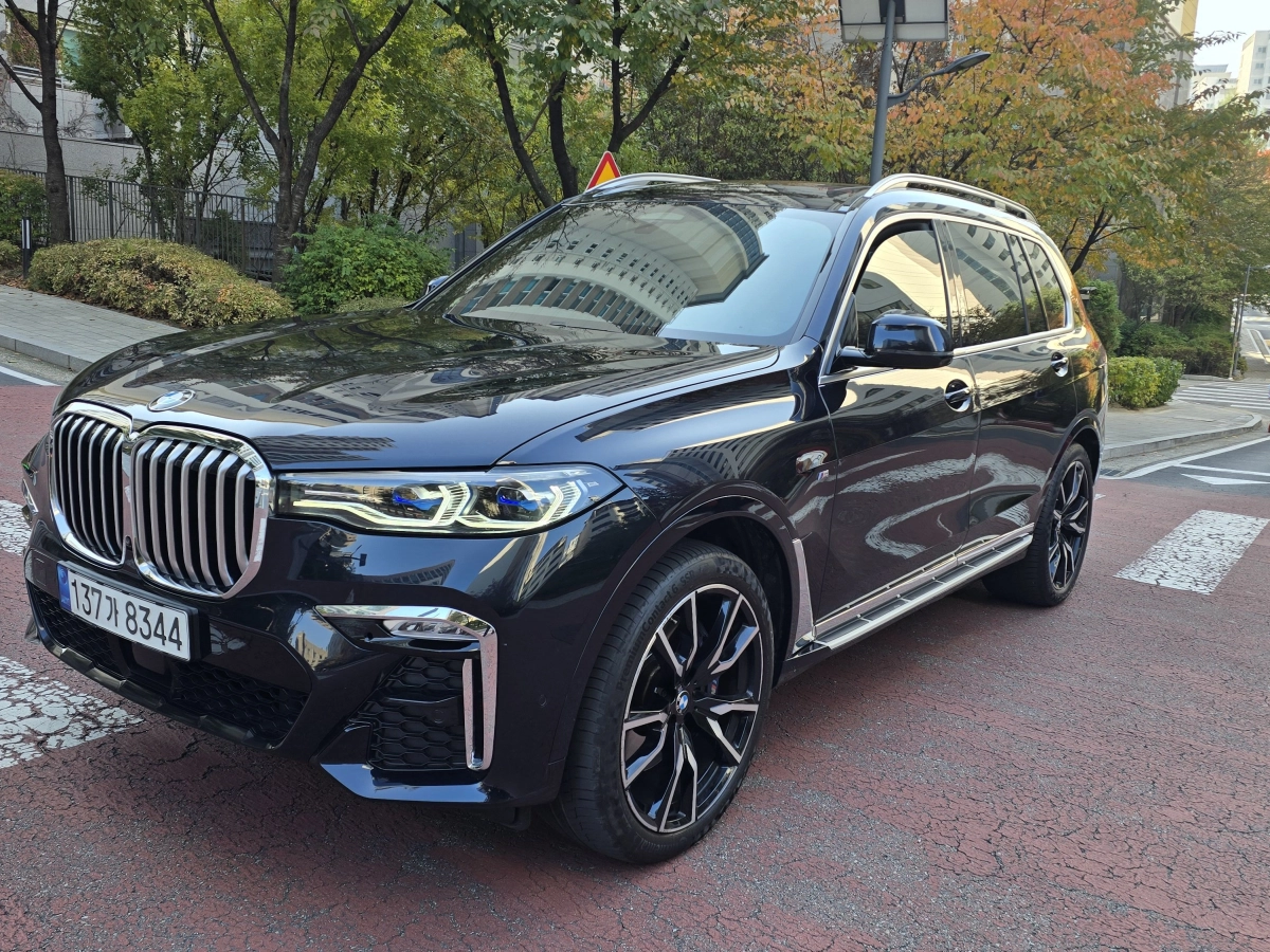BMW X7 G07