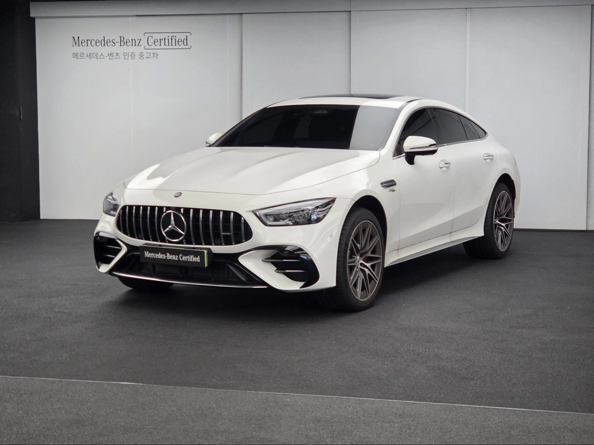 MERCEDES BENZ AMG GT