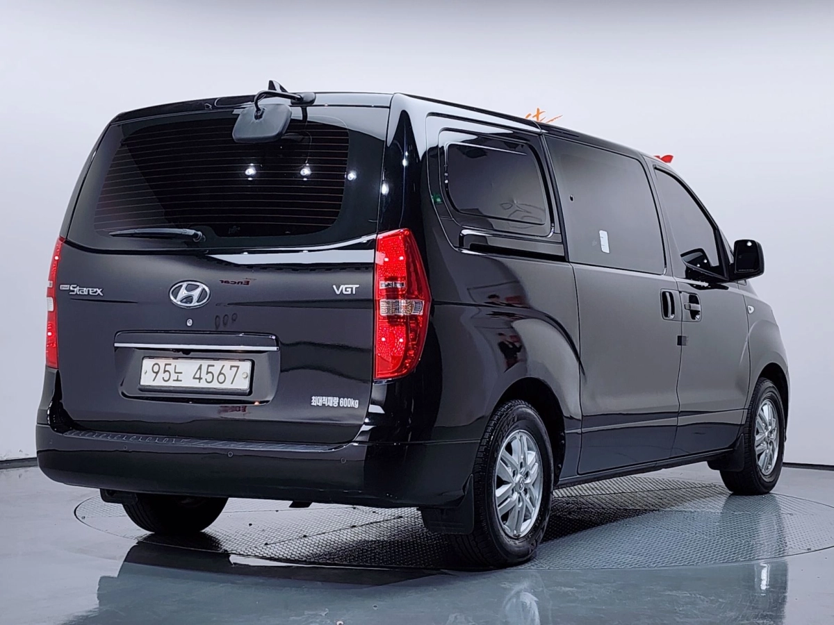 HYUNDAI STAREX GRAND