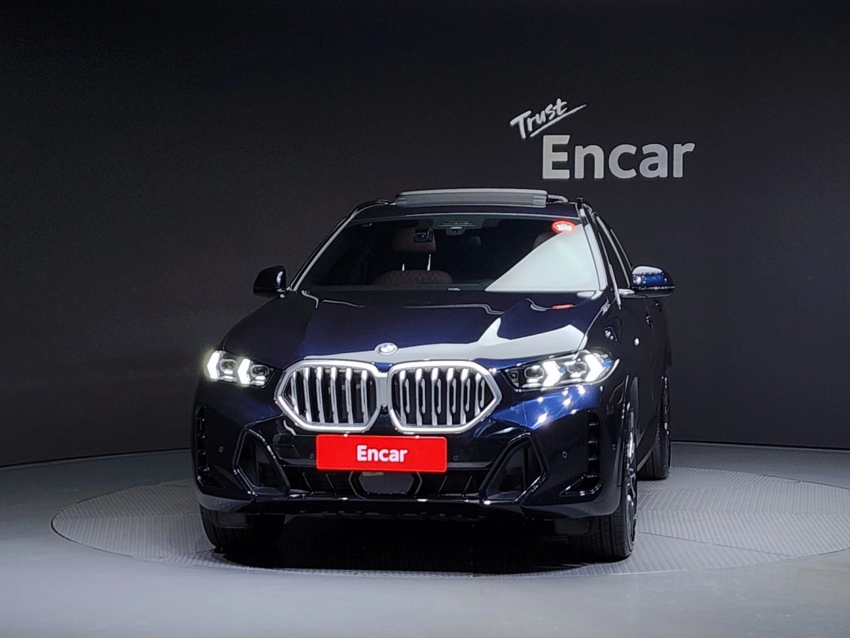 BMW X6 G06