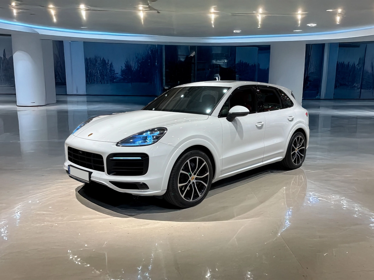 PORSCHE CAYENNE PO536