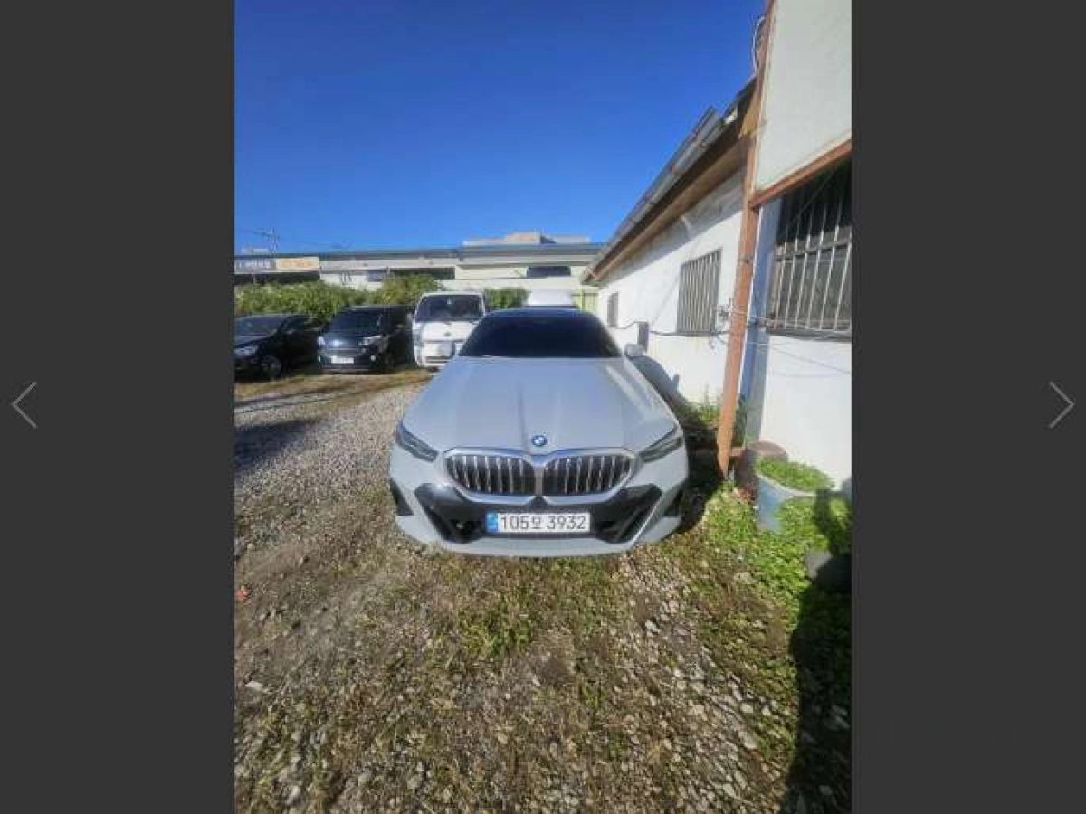 BMW 5-SERIES G60 2025