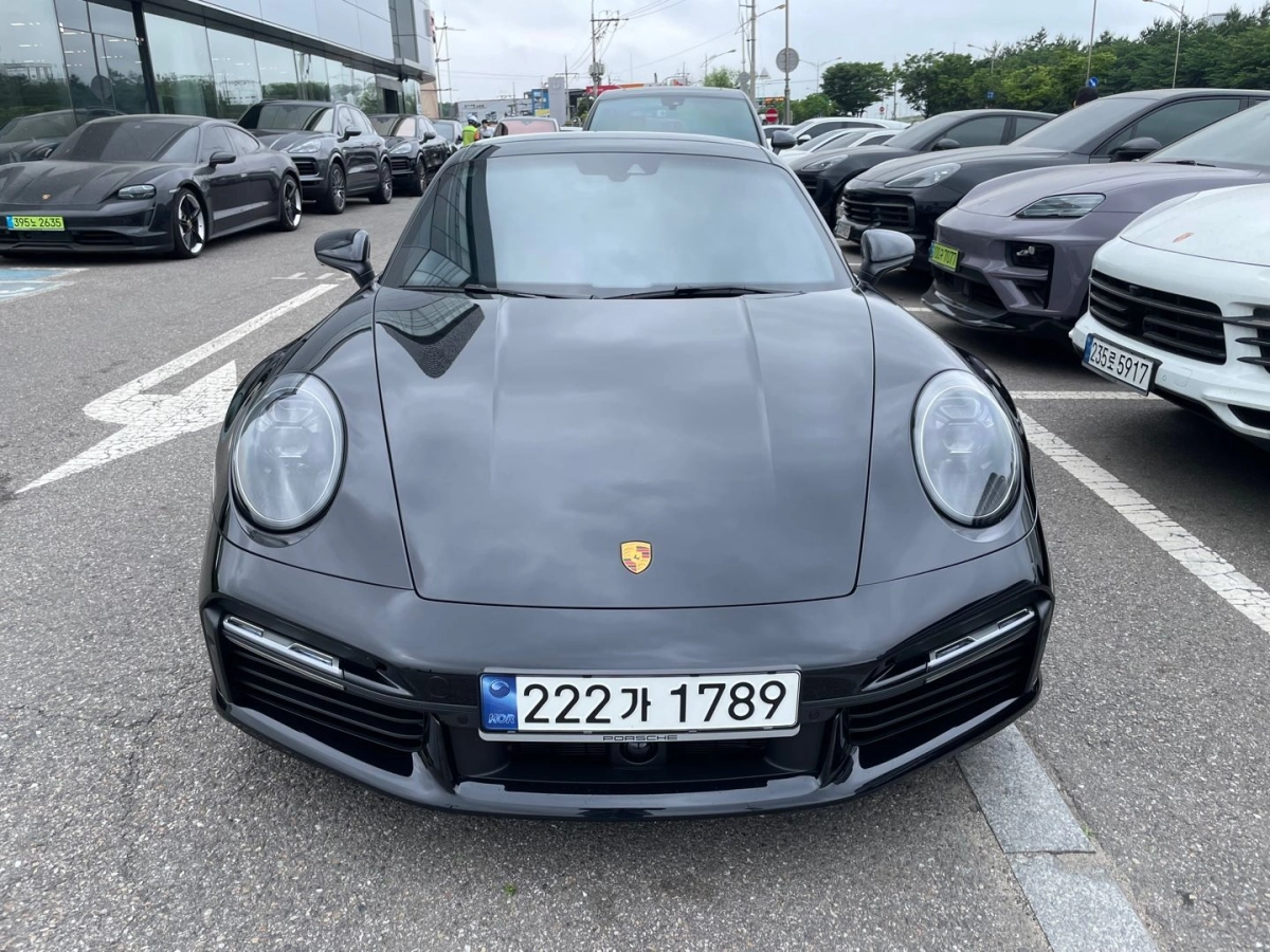 PORSCHE 911 992  2023
