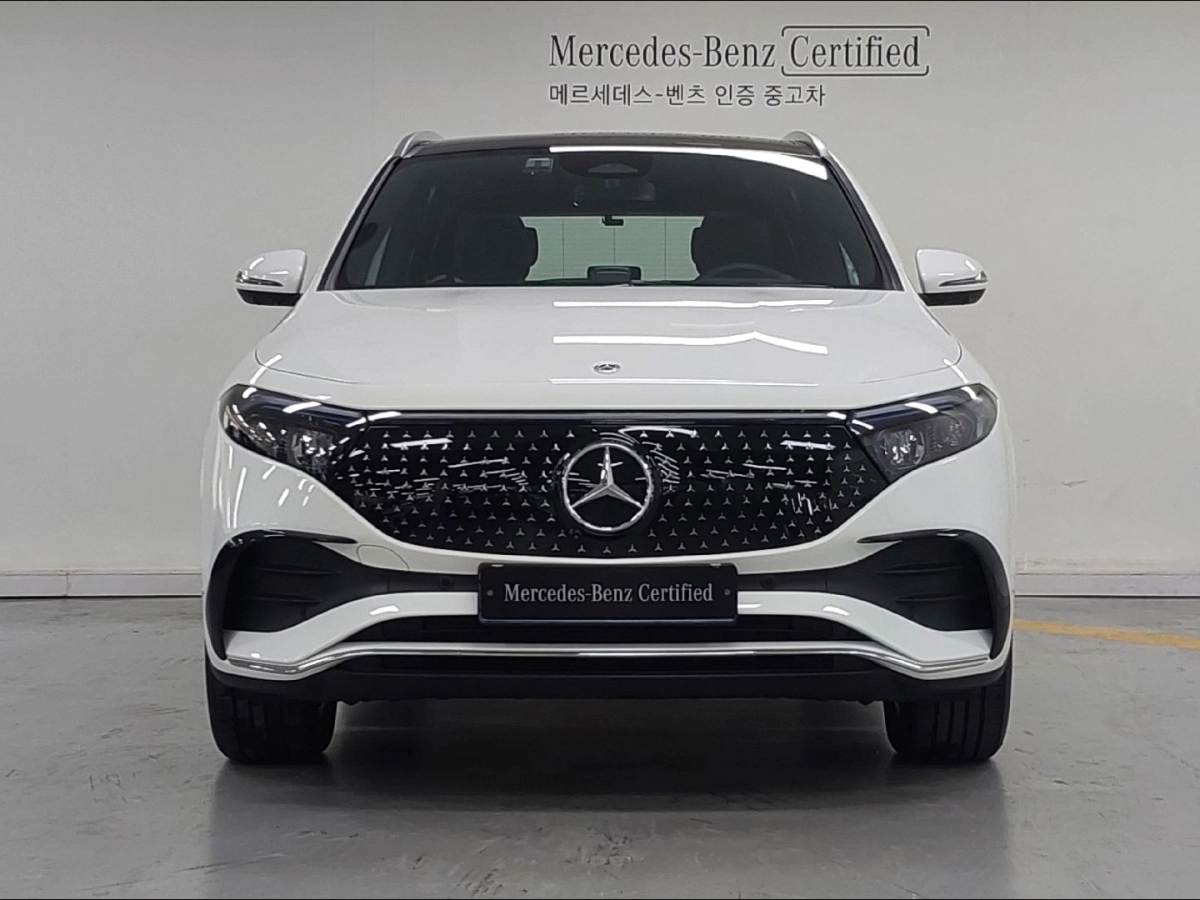 MERCEDES BENZ EQA H243