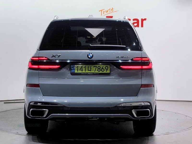 BMW X7 G07