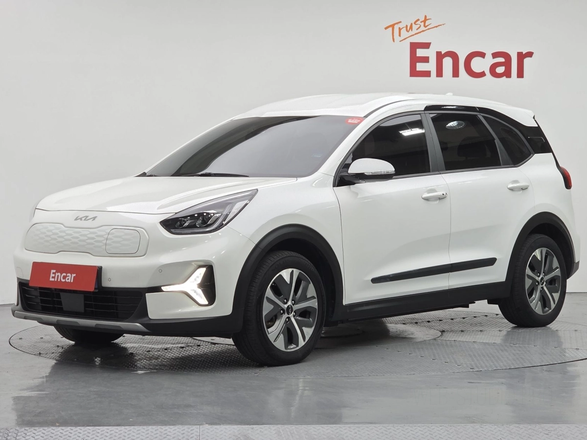 KIA NIRO PLUS