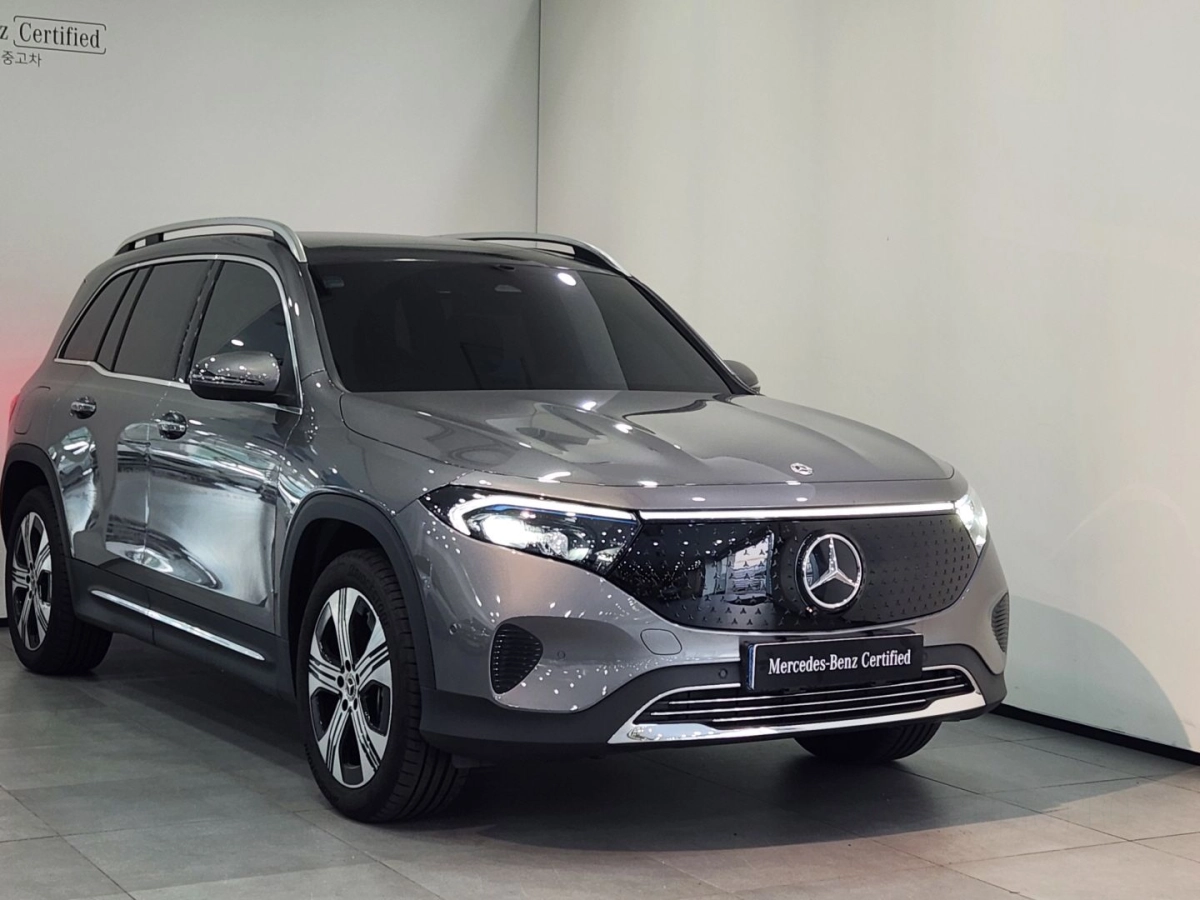 MERCEDES BENZ EQB X243