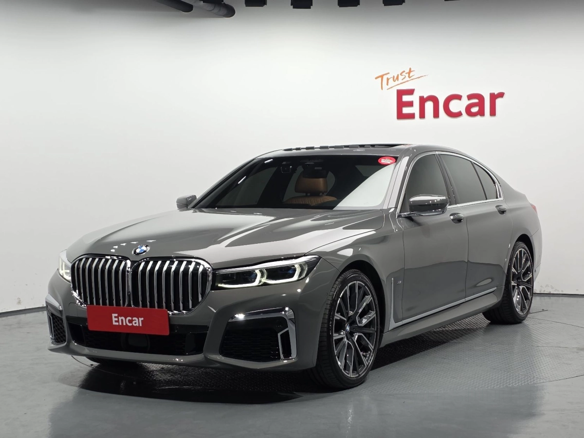 BMW 7-SERIES G11 2022