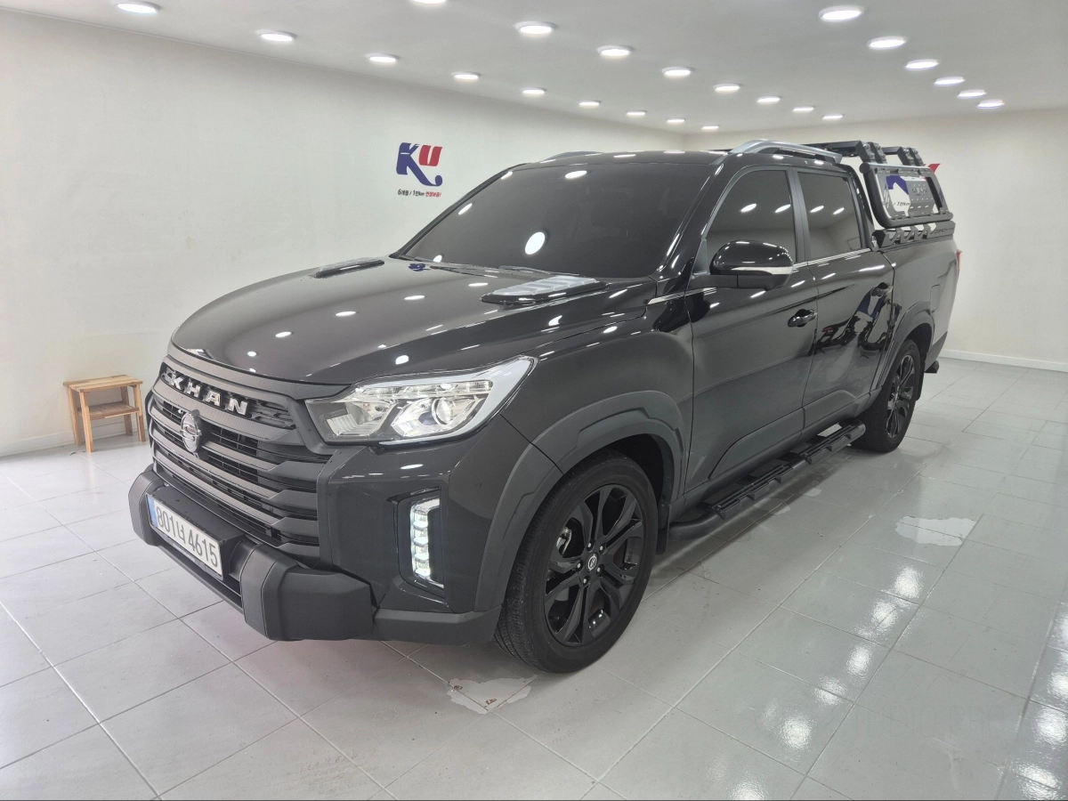 SSANGYONG REXTON SPORTS CAR