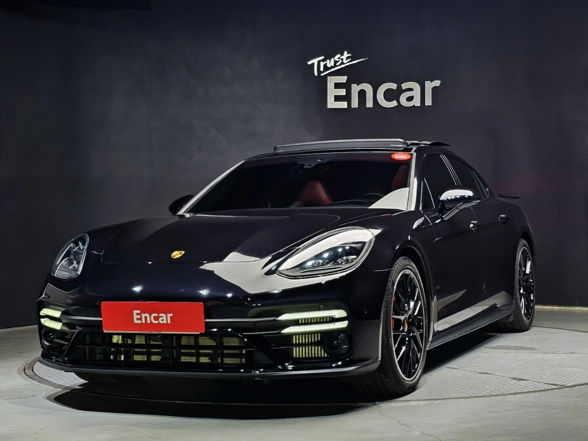 PORSCHE PANAMERA 971