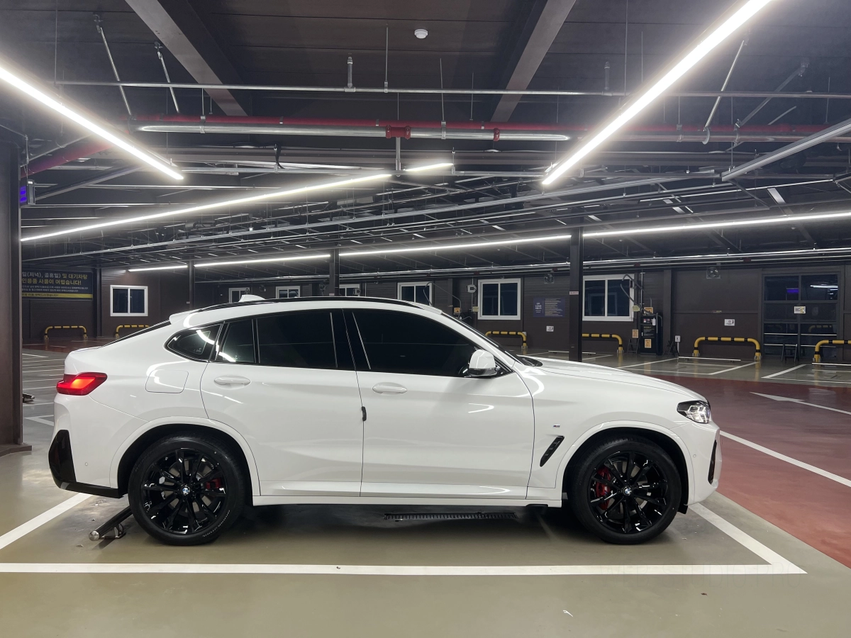 BMW X4 G02
