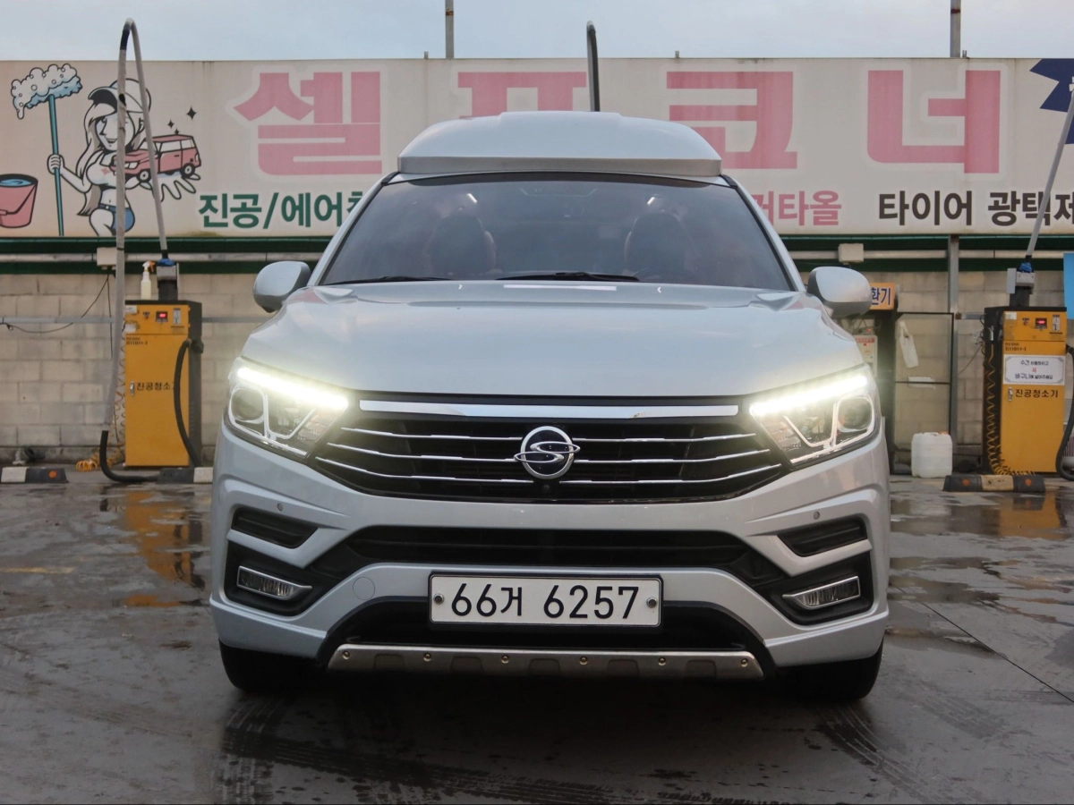 SSANGYONG KORANDO TURISMO