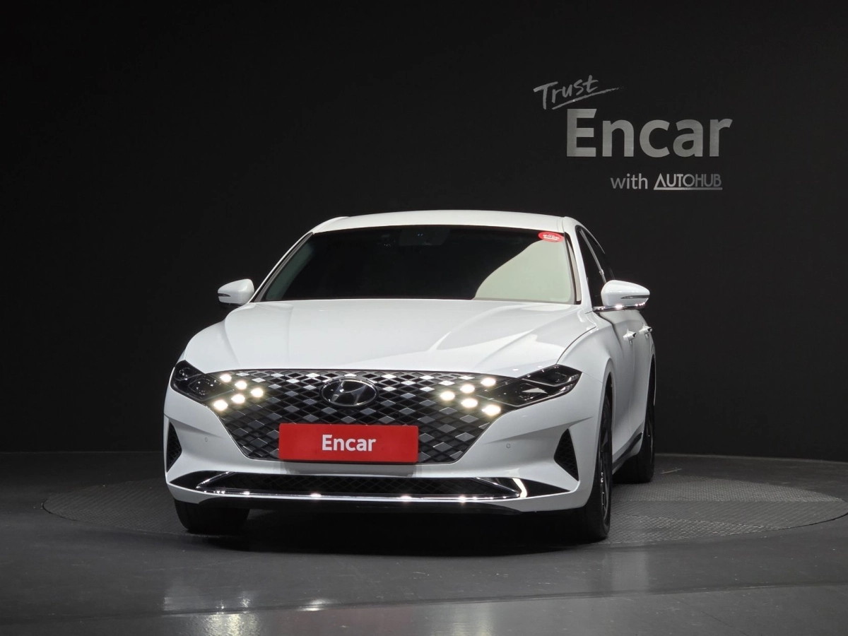 HYUNDAI GRANDEUR IG HYBRID