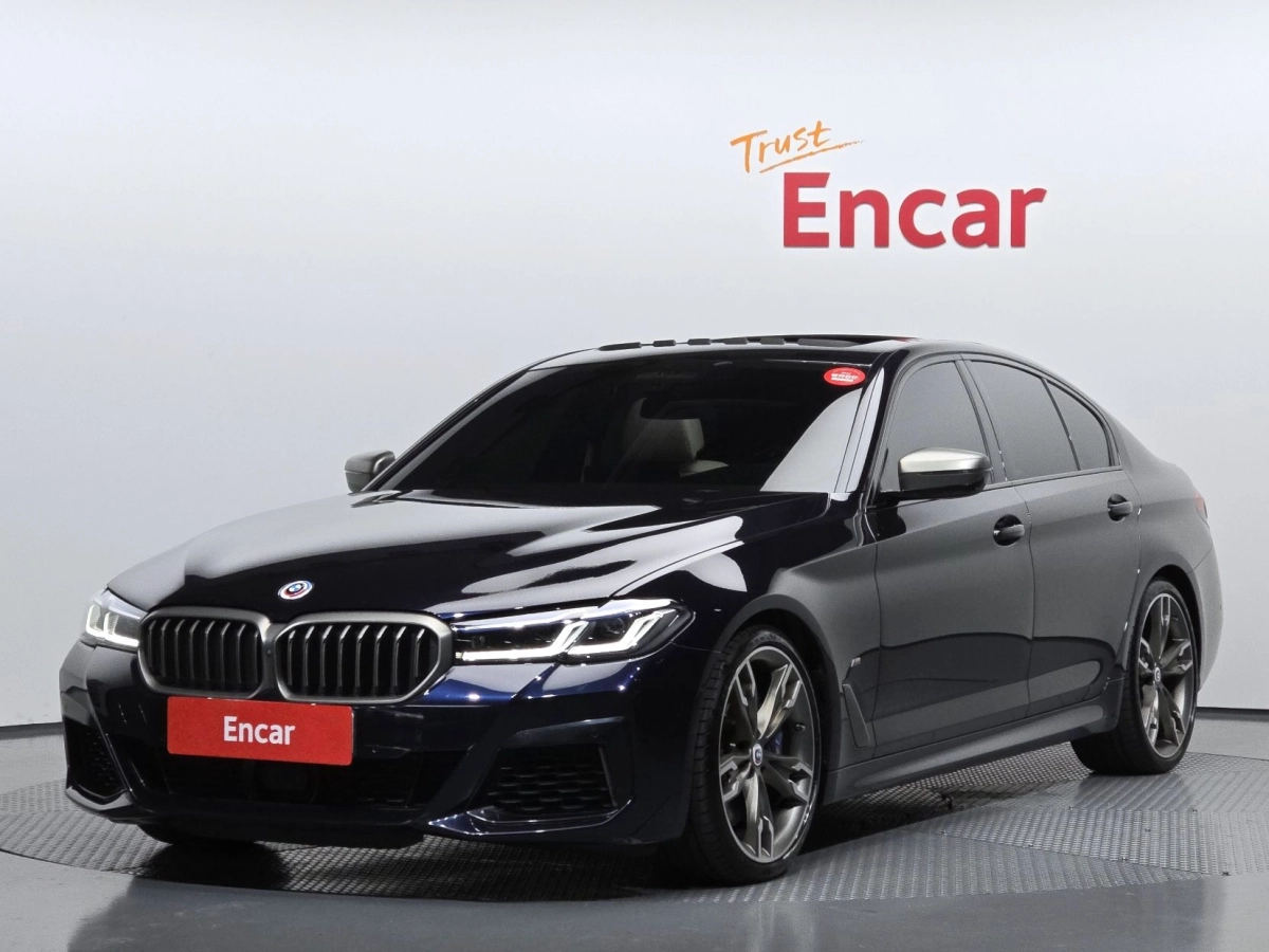 BMW 5-SERIES G30 2022