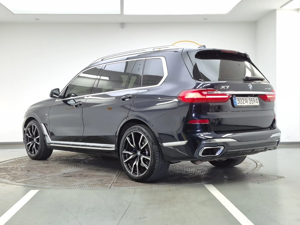 BMW X7 G07