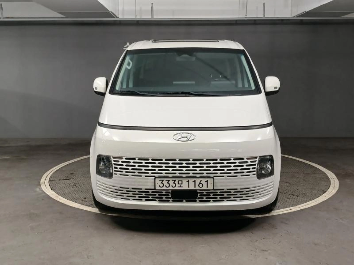 HYUNDAI STARIA 2022