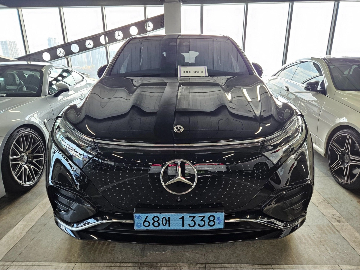 MERCEDES BENZ EQS SUV X296