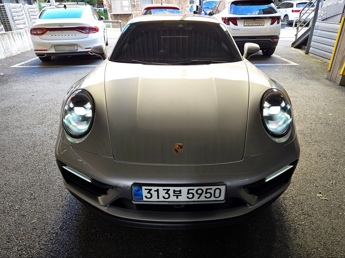 PORSCHE 911 992  2023