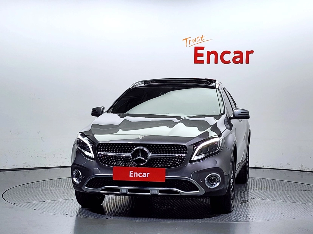 MERCEDES BENZ GLA-CLASS X156