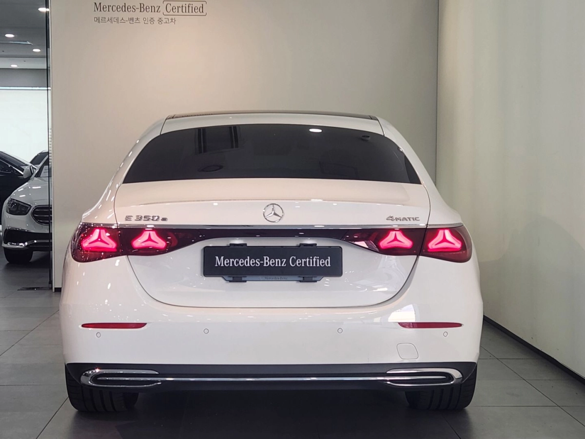 MERCEDES BENZ E-CLASS W214