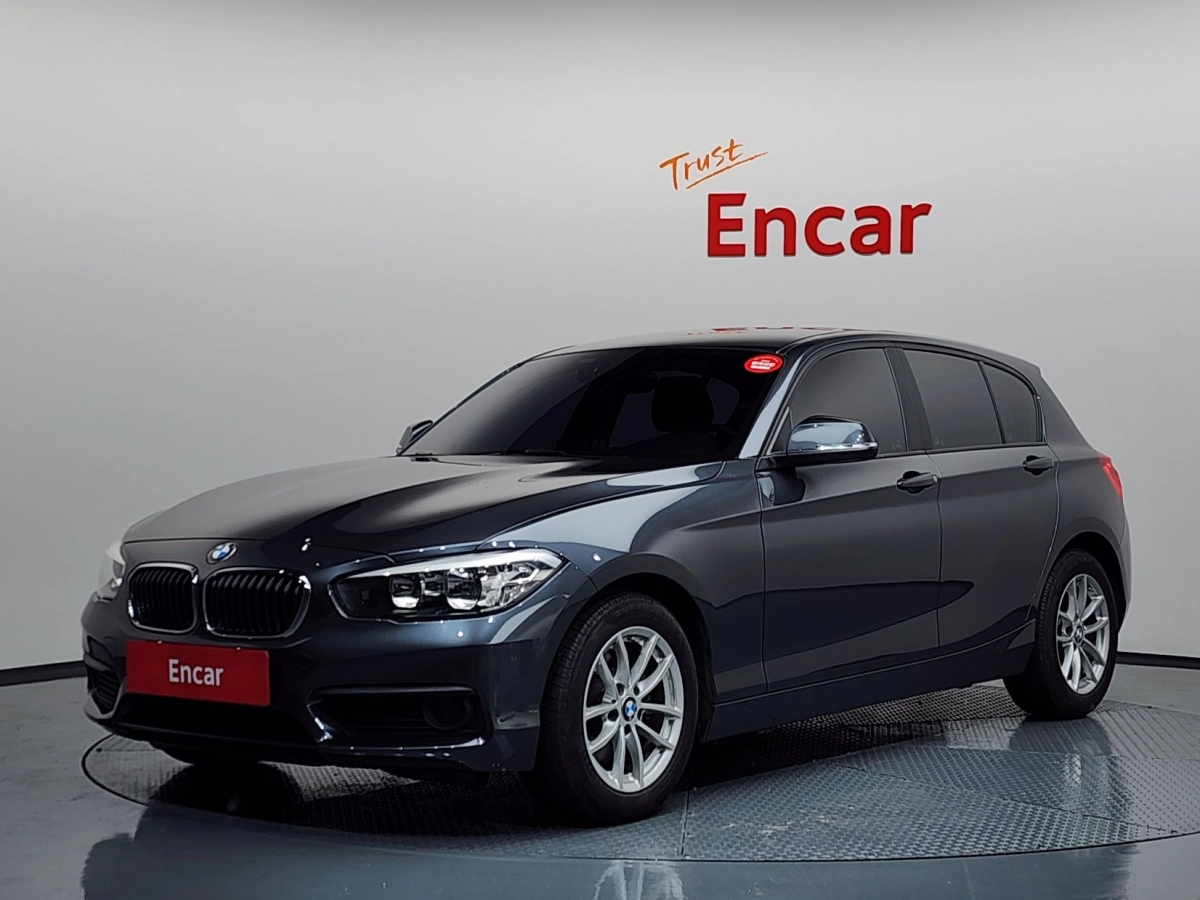 BMW 1-SERIES F20  2019