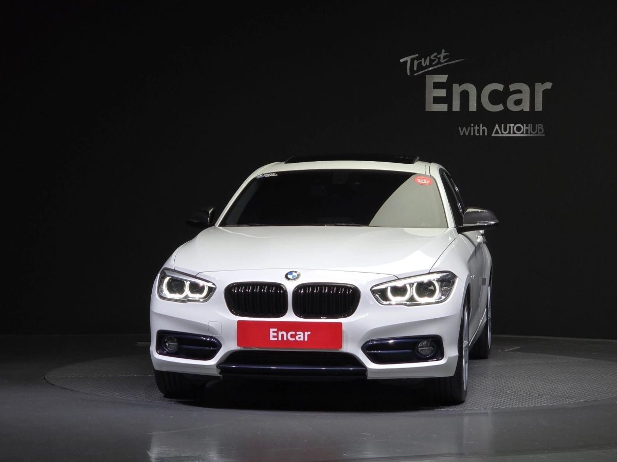 BMW 1-SERIES F20
