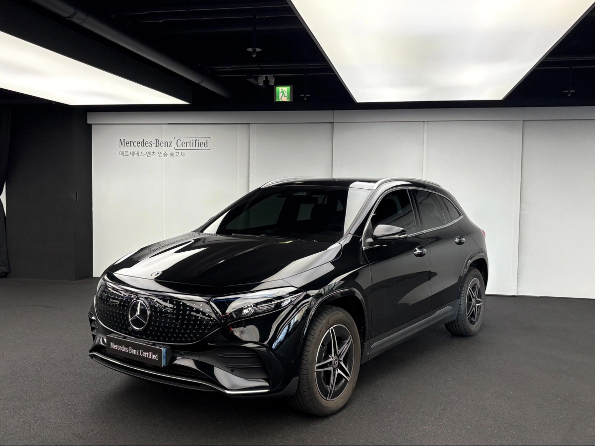 MERCEDES BENZ EQA H243