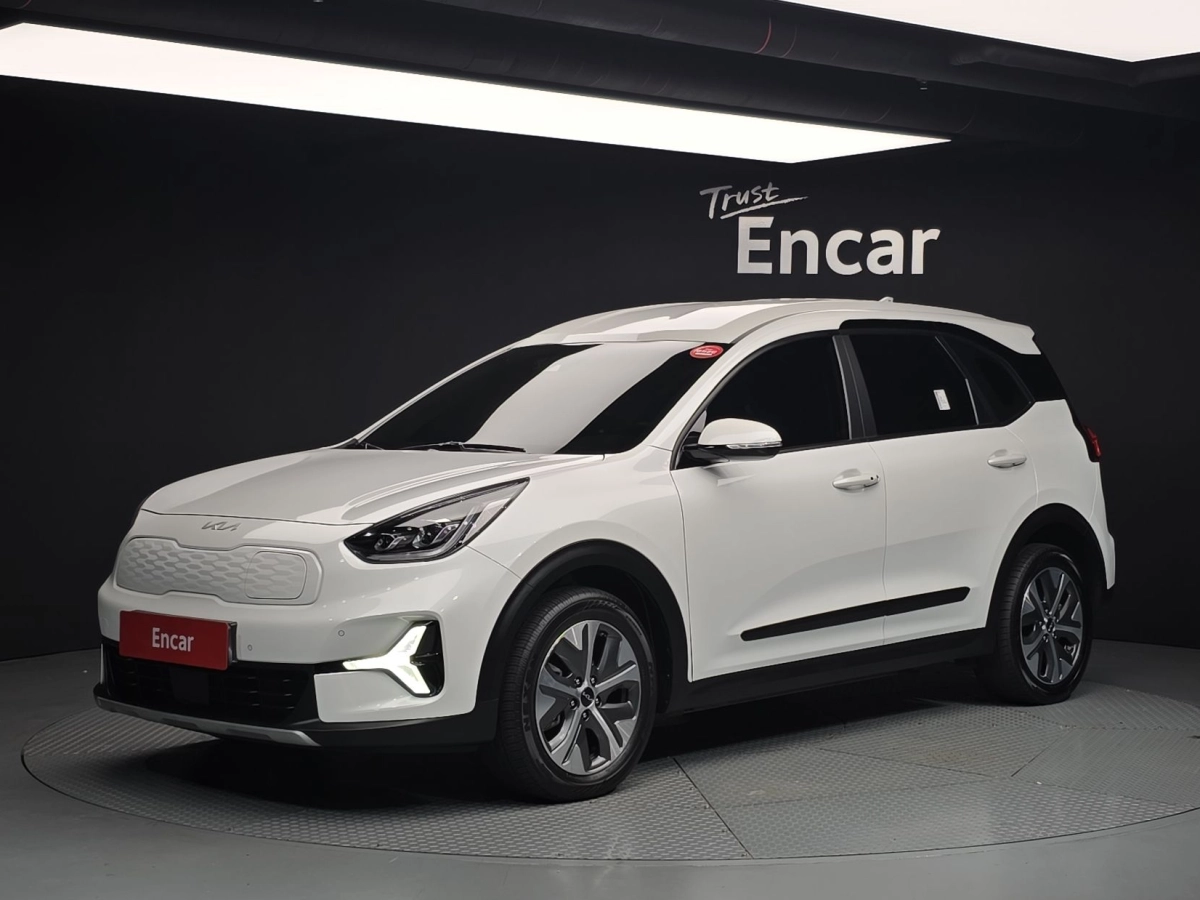 KIA NIRO PLUS
