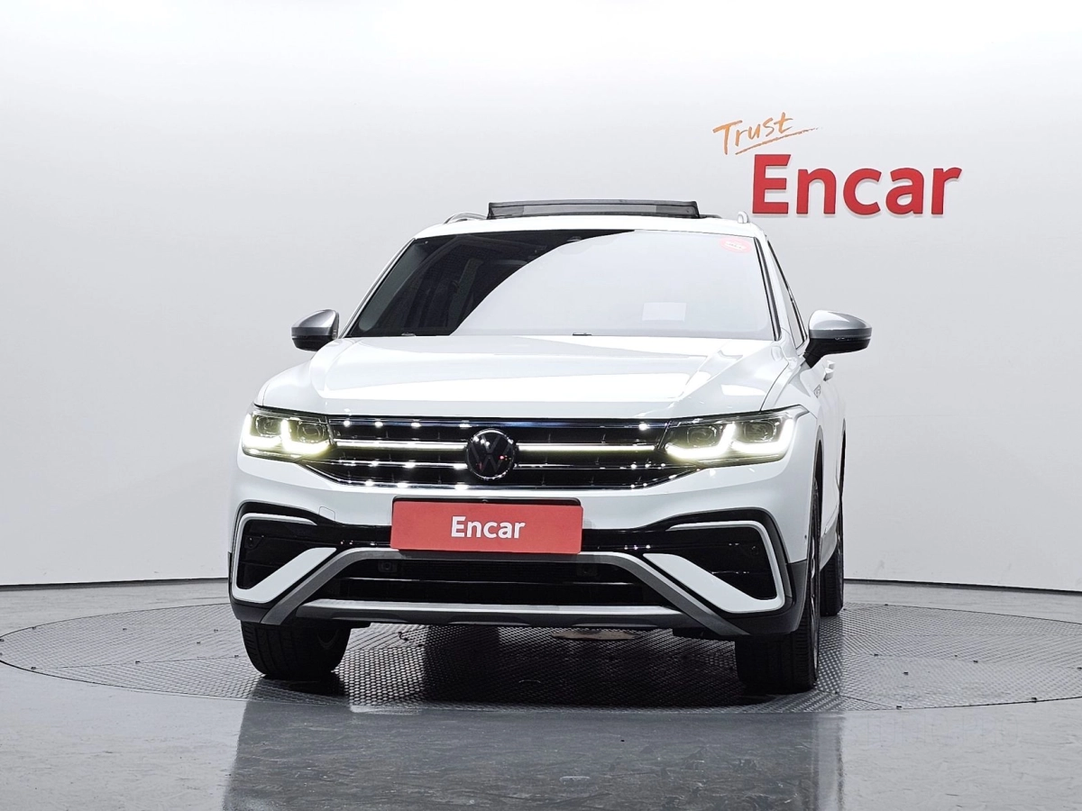 VOLKSWAGEN TIGUAN ALLSPACE