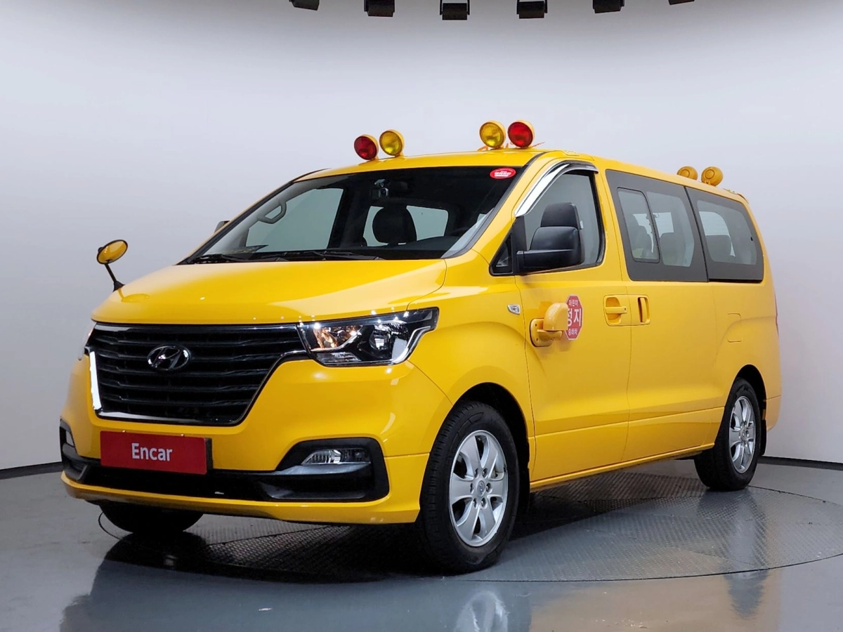 HYUNDAI STAREX GRAND