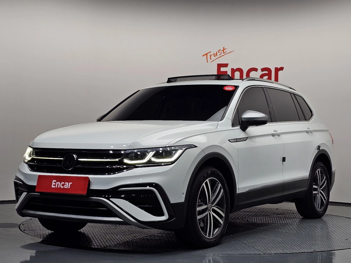 VOLKSWAGEN TIGUAN ALLSPACE