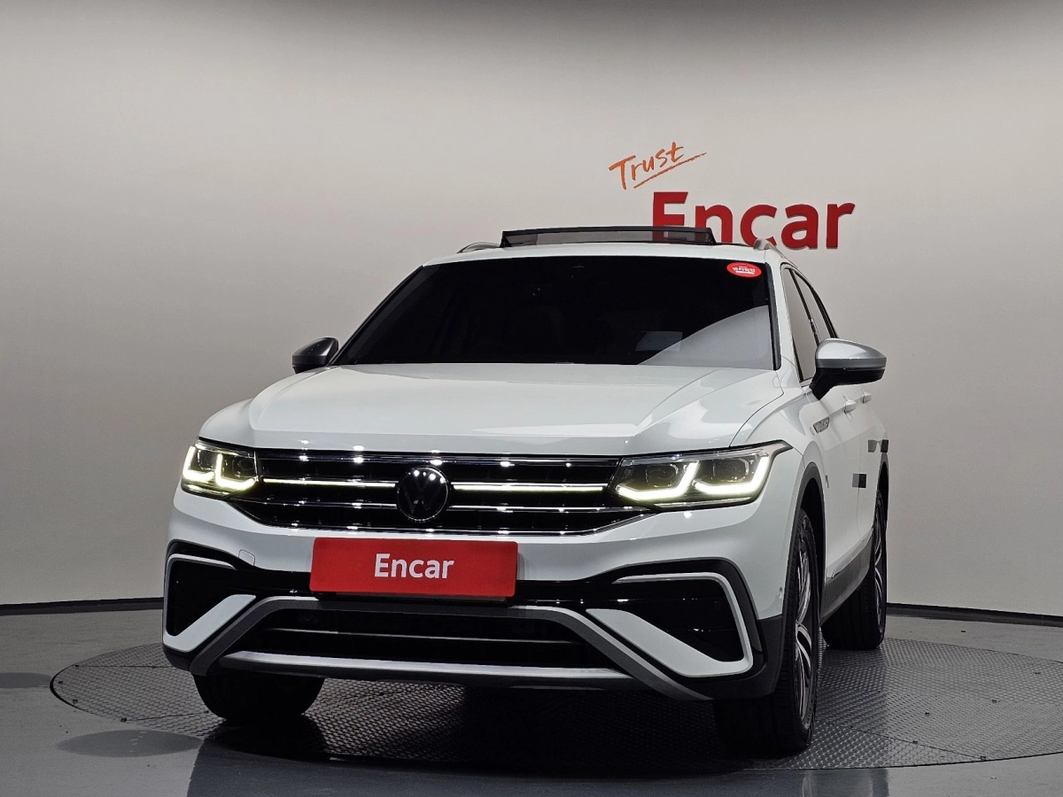 VOLKSWAGEN TIGUAN ALLSPACE