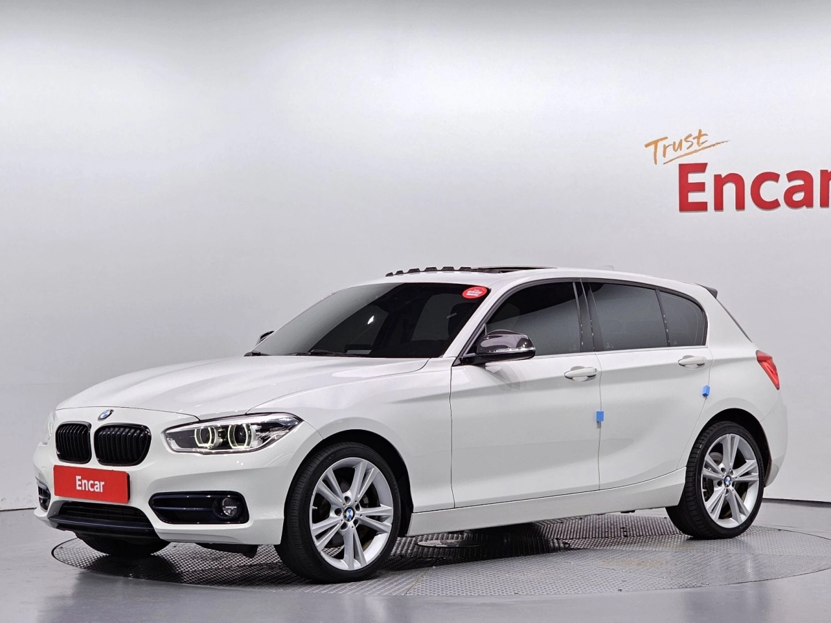 BMW 1-SERIES F20  2019