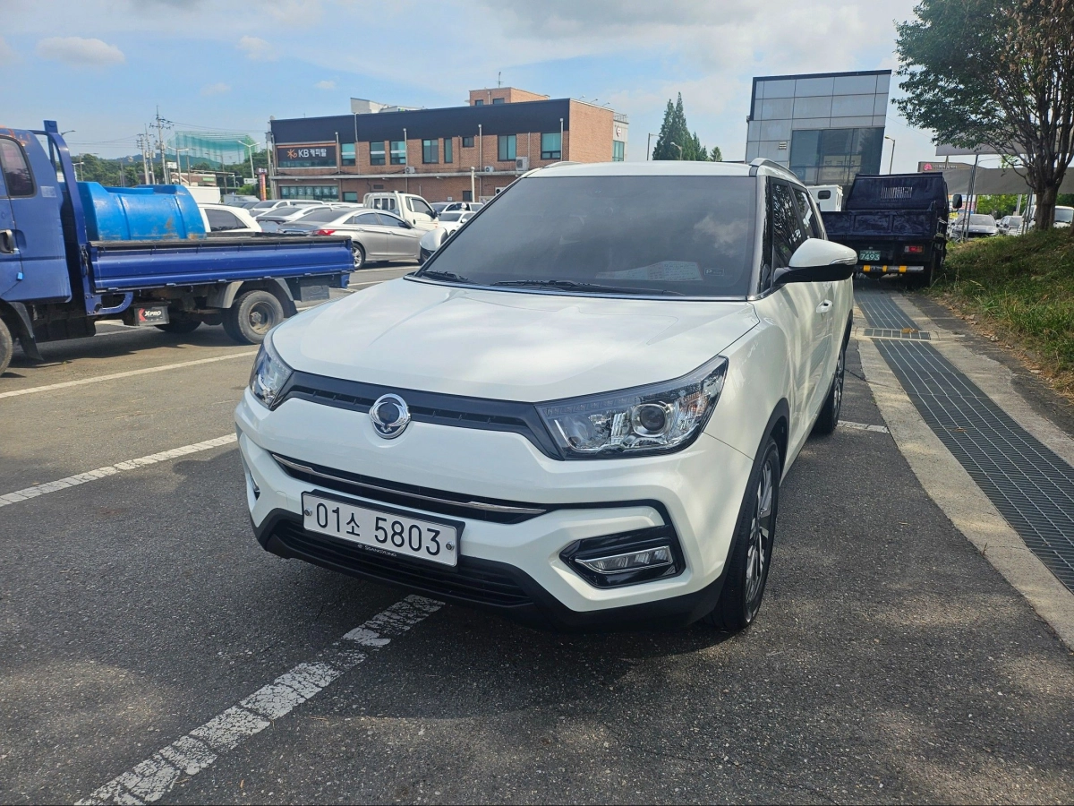 SSANGYONG TIVOLI ARMOR
