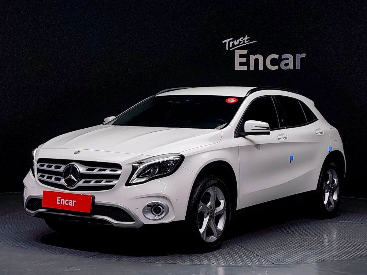MERCEDES BENZ GLA-CLASS X156