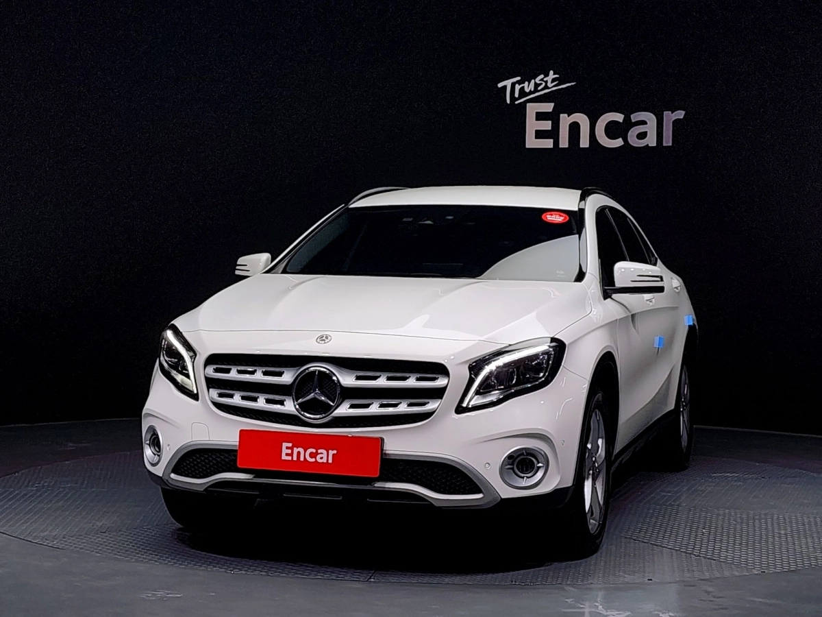 MERCEDES BENZ GLA-CLASS X156