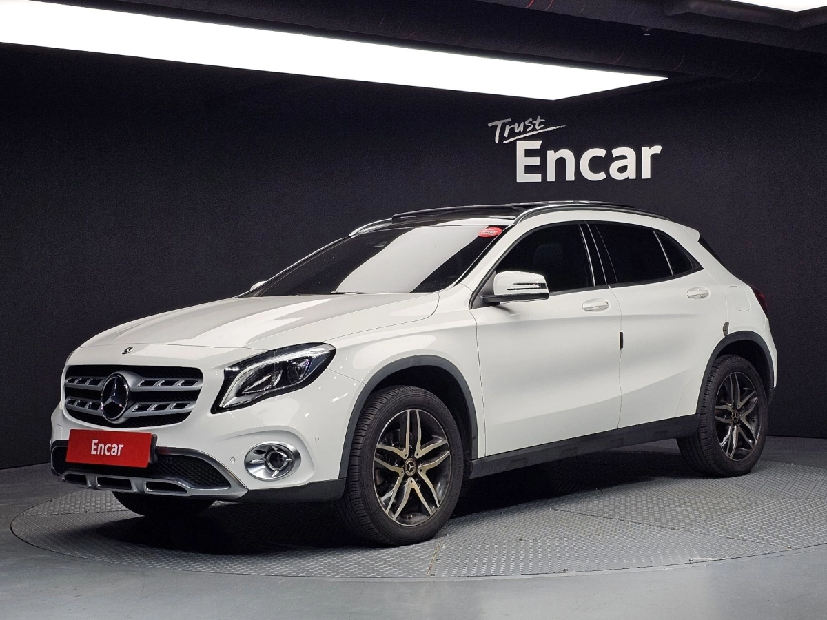 MERCEDES BENZ GLA-CLASS X156