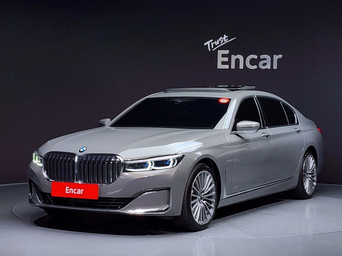 BMW 7-SERIES G11 2022
