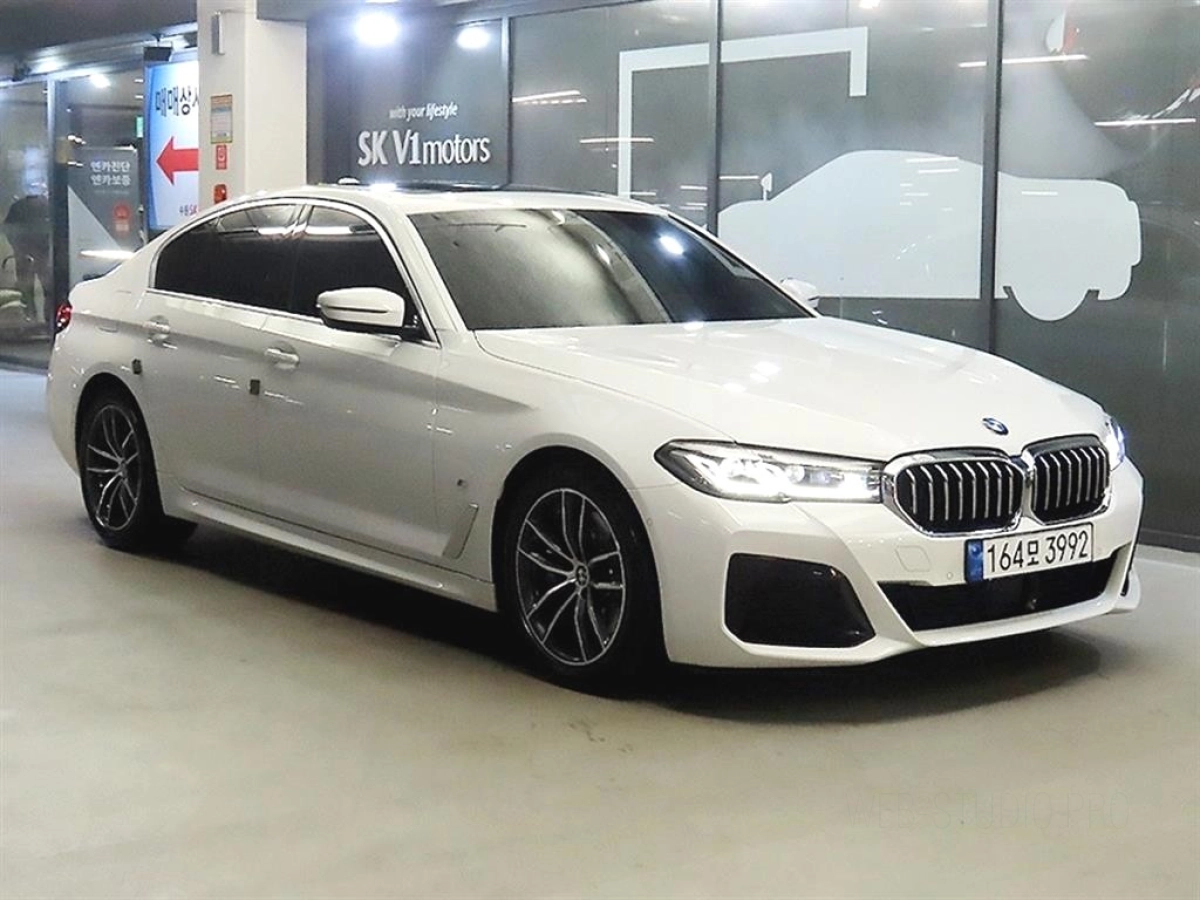 BMW 5-SERIES G30